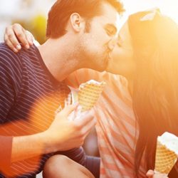 Как правильно целоваться и какие бывают способы поцелуев?